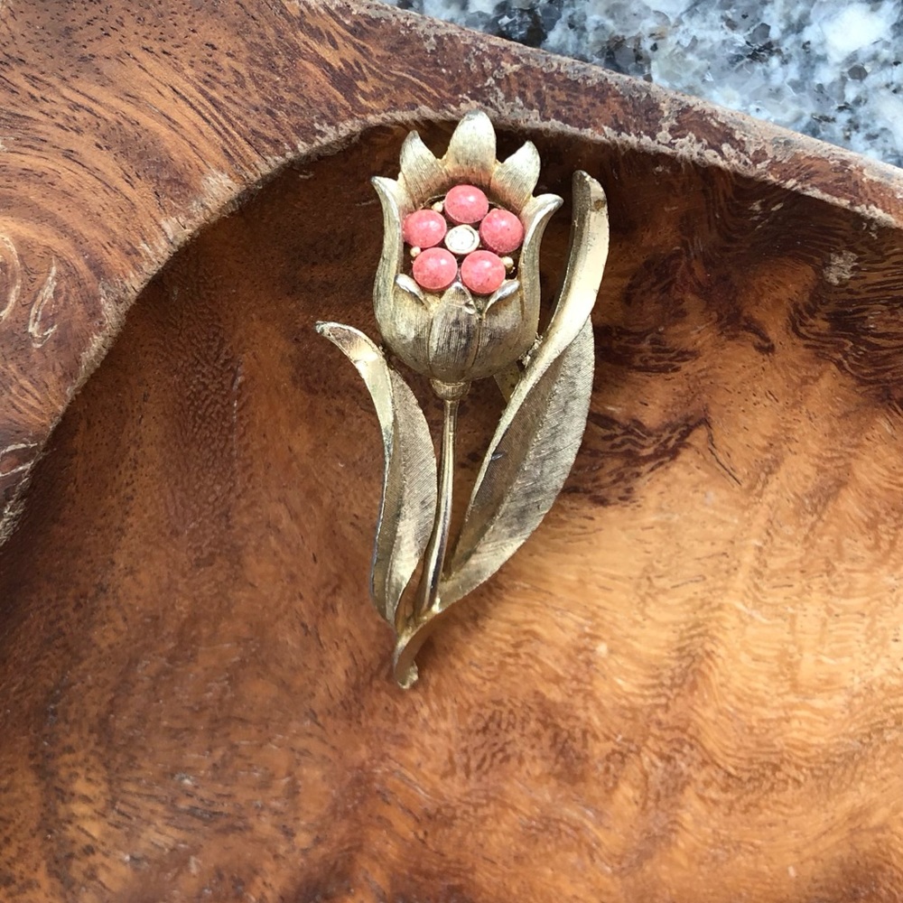 Vintage Flower Pin